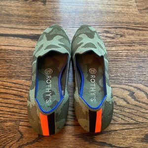 Rothy’s Limited Edition Camo Loafers - worn 2x!